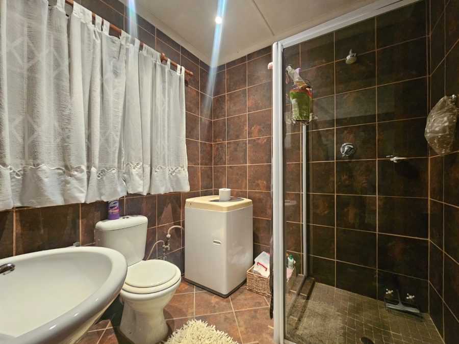 3 Bedroom Property for Sale in Vaalpark Free State
